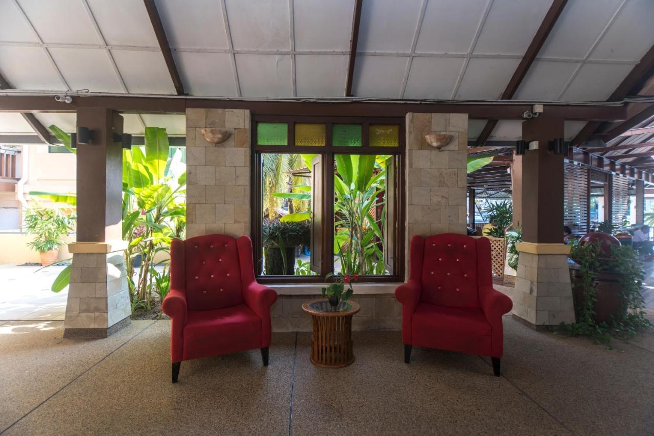 Oyo 1149 Feringghi Hotel Batu Feringgi Dış mekan fotoğraf