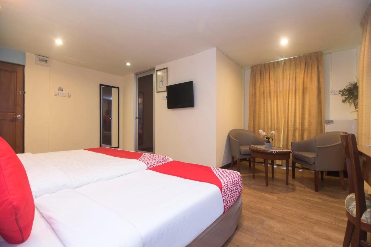 Oyo 1149 Feringghi Hotel Batu Feringgi Dış mekan fotoğraf