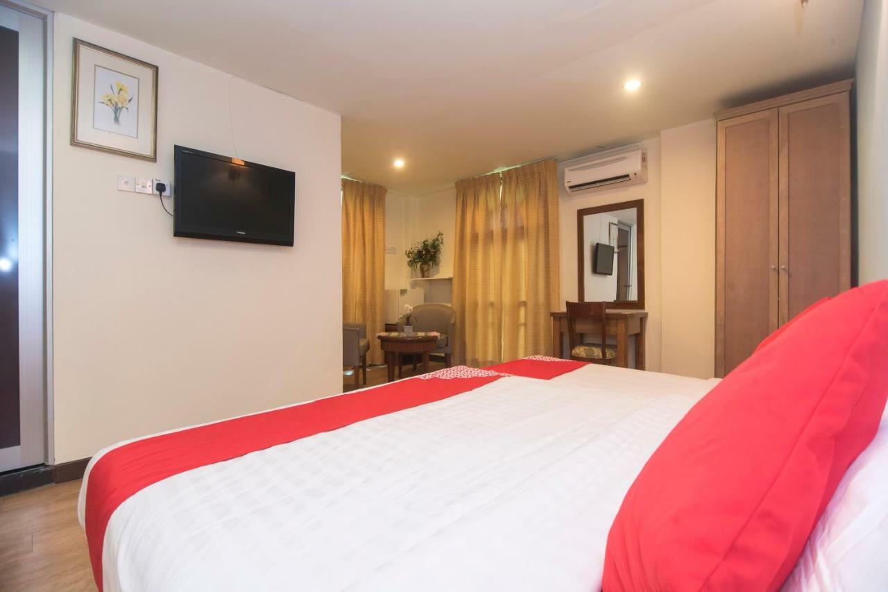Oyo 1149 Feringghi Hotel Batu Feringgi Dış mekan fotoğraf